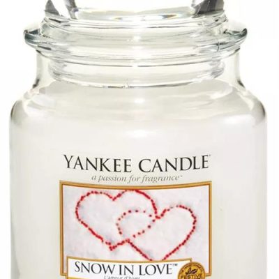 Yankee Candle Snow In Love Medium Jar Retail Box No