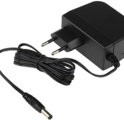 The Postron Regulated 110/230V Power Adapter
